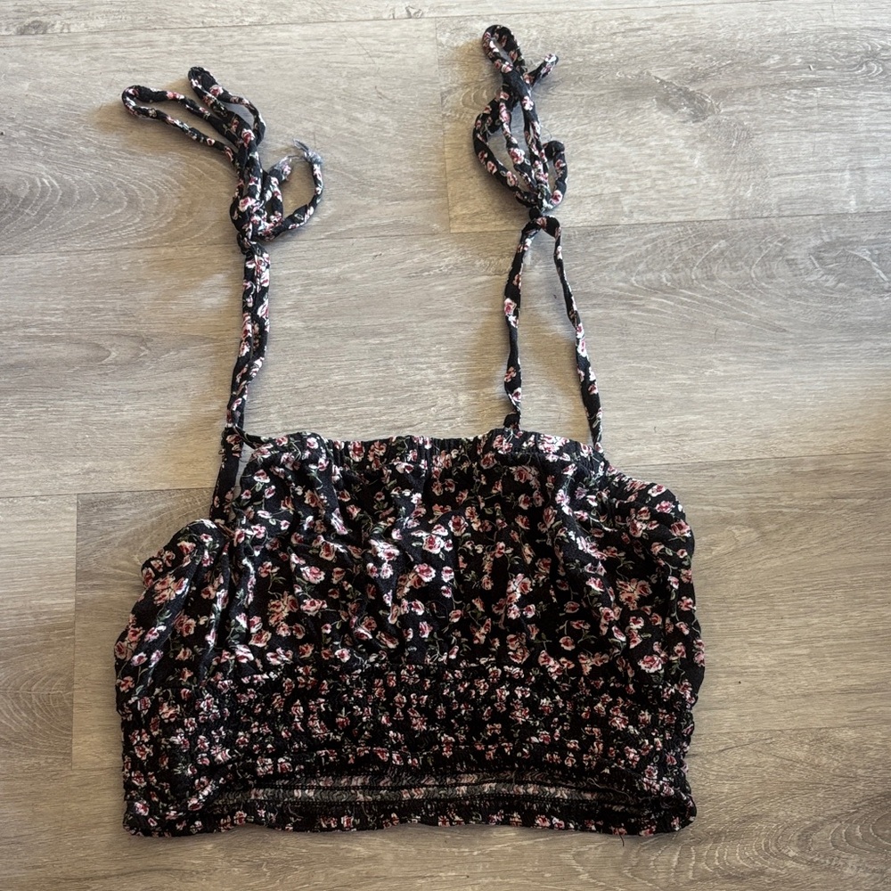 Floral Black Crop Top